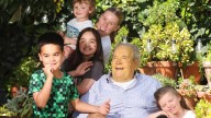 Gardens of WA: Phil ‘Pippy’ Harvey shows off Mandurah backyard after becoming too sick to tend to it