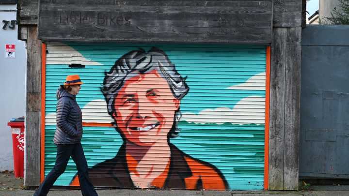 La izquierdista Connolly, ante el reto de ser la presidenta de todos los irlandeses