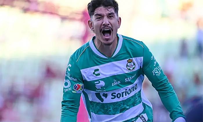 Santos se impone a Gallos por 3