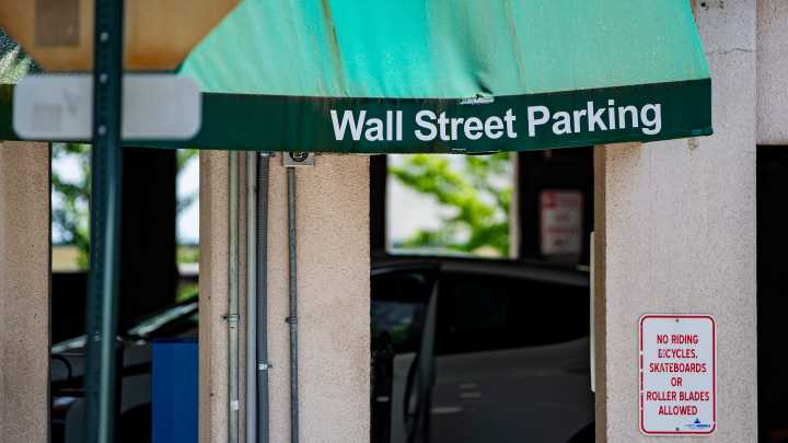 Downtown Asheville's Wall Street parking deck to reopen…