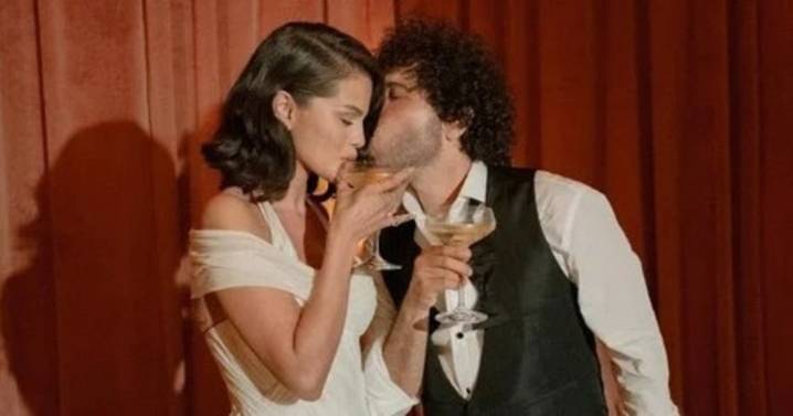 Selena Gomez mostró fotos inéditas de su boda con un detalle que molestaría a su ex Justin Bieber