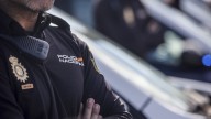 Detenido en Sevilla por tirar a su mujer de un coche en marcha en presencia de sus tres hijos