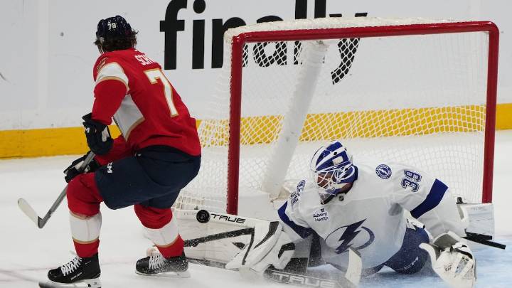 What does the Lightning trading goaltender Pheonix Copley mean?