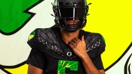 Oregon's Lanning talks 'Grateful Ducks' uniforms vs. Wisconsin