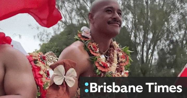 Jason Taumalolo: Star mobbed in Tonga as team visits villages, schools and hospitals