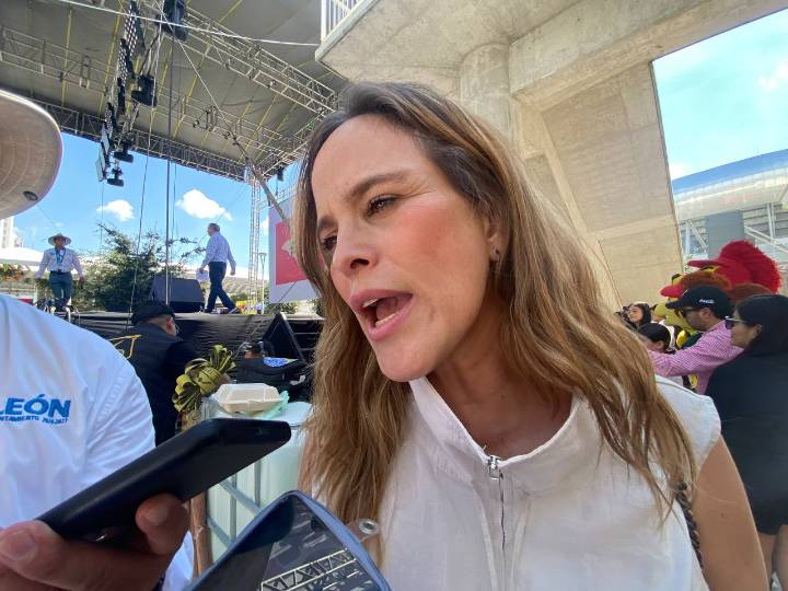 Secretaria de Economía analiza feria de salud para trabajadores Yazaki