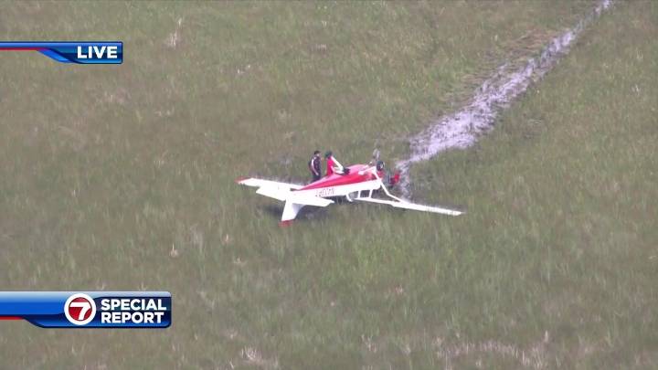 Student pilot, instructor safe, uninjured after plane crashes in Everglades