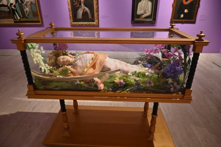 Exposición en el MNSC ilustra la visión de la sociedad del siglo XIX sobre la finitud