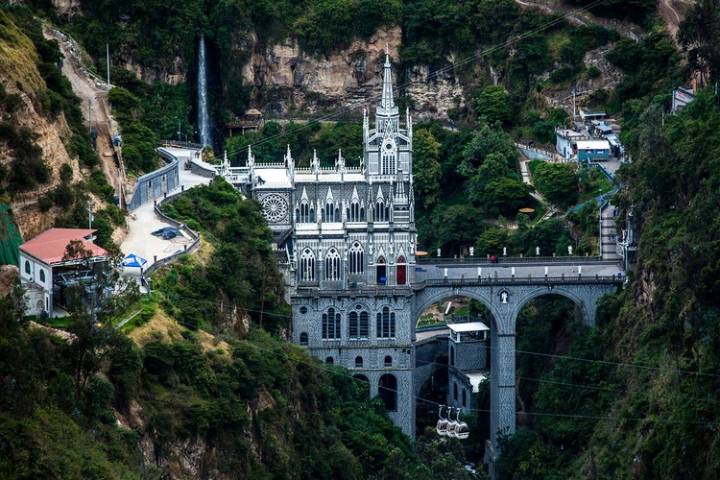 ORGULLOS DEL SANTUARIO DE LAS LAJAS