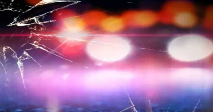 Three-vehicle collision in Linn County injured one person Friday night
