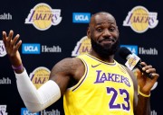 LeBron James Gives Kai Cenat Insane $200,000 Gift