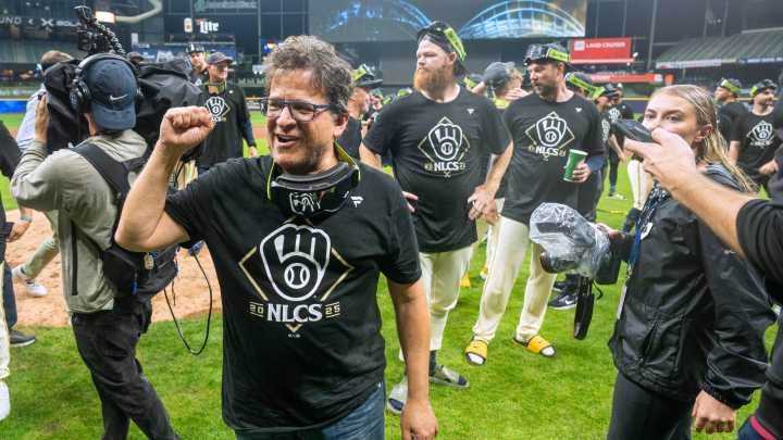 Brewers owner Mark Attanasio let out a scream like he…