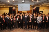 Invita Alfonso Martínez a la participación de profesionistas en la vida pública