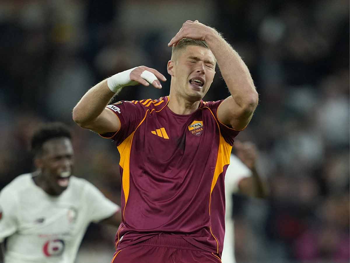 ¡Insólito! Roma falla tres penales y cae en Europa League