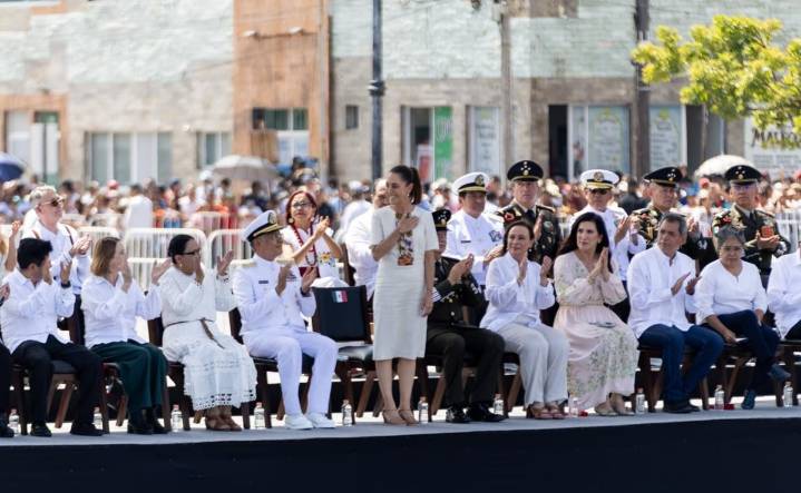 Sheinbaum: La corrupción no puede tener cabida en nuestras instituciones, debe sancionarse con firmeza; reconoce a secretarios de Marina y Defensa