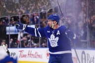 Maple Leafs top Sabres 4-3 with overtime goal