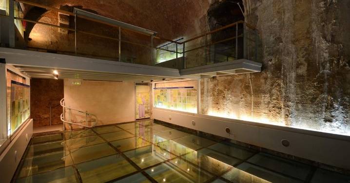 ¿Qué se esconde bajo la Plaza del Torico en Teruel?: conocido por pocos y oculto por siglos