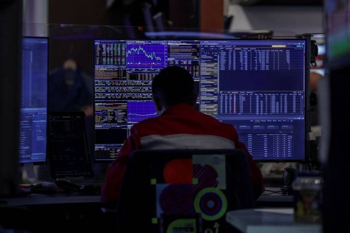 High stock valuations sparking investor worries about market bubble
