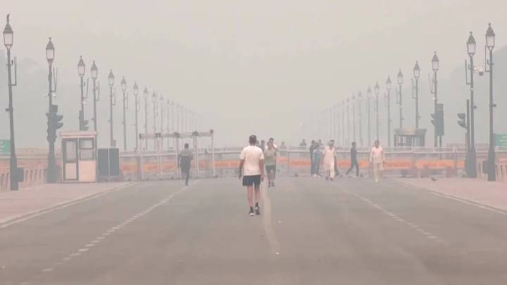 Un dron muestra a Nueva Delhi cubierta de smog a posteriori de las celebraciones de Diwali