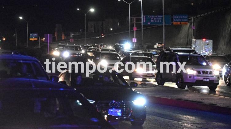 Incendio de vehículo genera “taponazo” en el Juventud