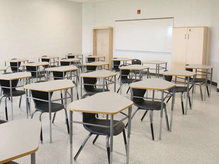 Alberta teachers say class sizes are a key issue in their strike