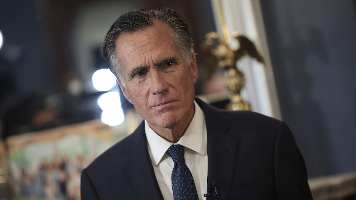 Mitt Romney Breaks Silence After Sister