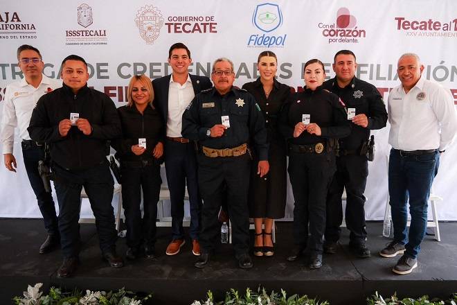 Afilian a 198 policías de Tecate a Issstecali