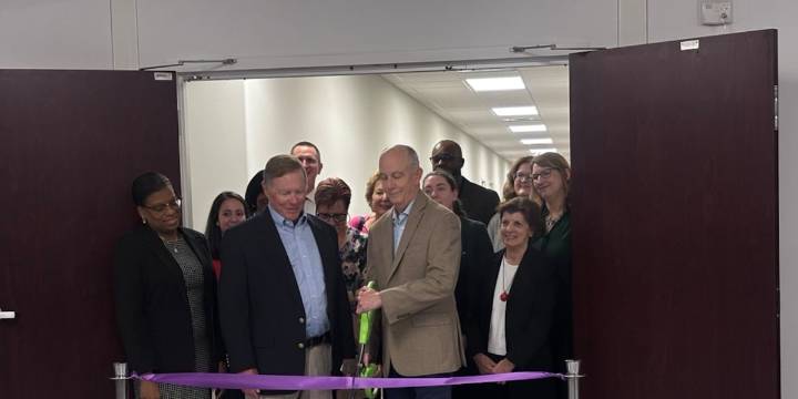 New resource center opens at Greenville Community Shelter