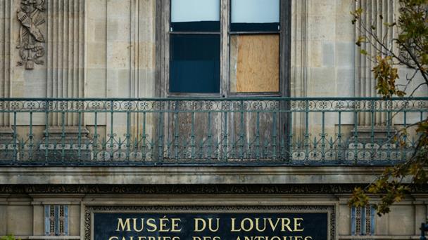 Las joyas de la Corona del Louvre: ocho minutos de un espectacular robo