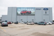 Ford Motor Co. proceeding with retooling in Oakville despite tariff threat