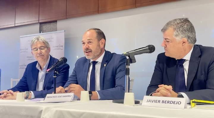 La Junta destina 15 M€ a fondo perdido en ayudas a las comunidades de regantes