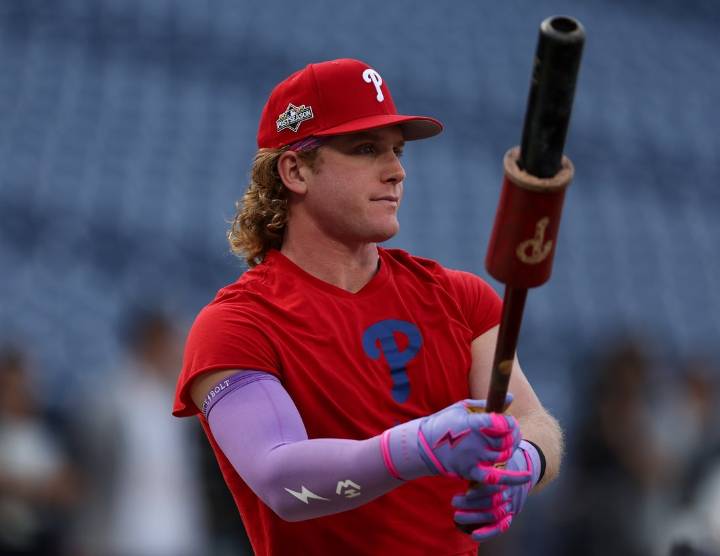 Deadspin | Phillies CF Harrison Bader (groin) out of lineup for Game 2