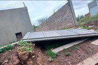 Una persona sufrió heridas al caerle un portón encima en Paraná