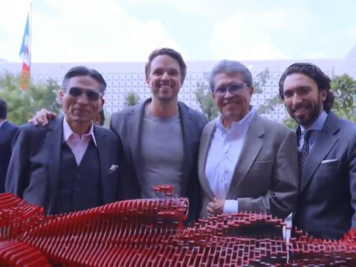 Esculturas monumentales de Pablo Fierro llegan a la Cámara de Diputados