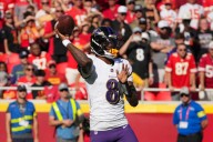 Deadspin | NFL to investigate Ravens about Lamar Jackson's practice participation