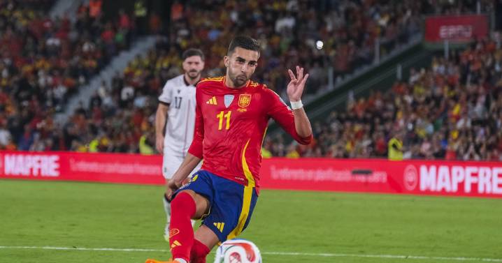 Ferran Torres causa baja ante Bulgaria por una sobrecarga muscular
