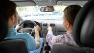 Europa aprueba el carné de conducir desde los 17 años