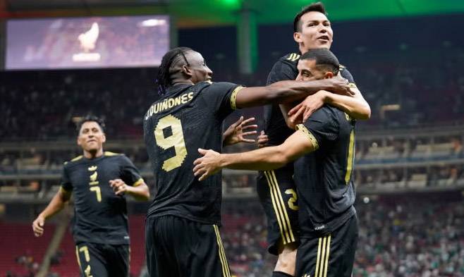 Chucky Lozano analiza al Tri tras empate ante Ecuador: “Vamos por el camino correcto”