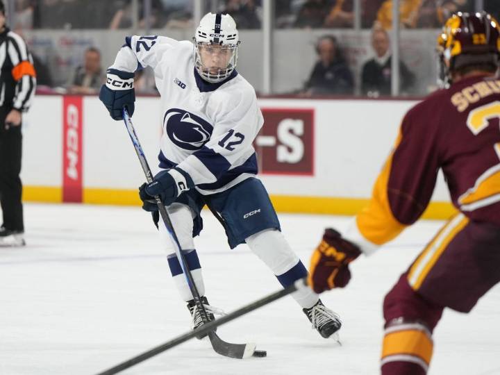 Canadian junior, NCAA in battle for hockey's top prospects