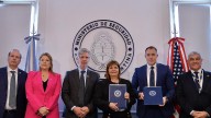 El Ministerio de Seguridad concretó la firma de dos acuerdos con el FBI