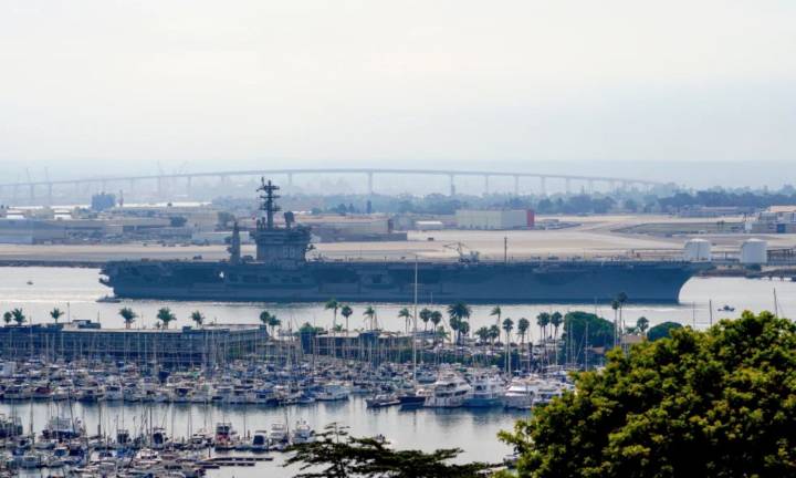 Navy loses a jet and helicopter from USS Nimitz within 30 minutes in South China Sea