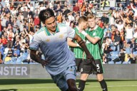 Roma da caza al Nápoles en cima de Liga italiana de fútbol