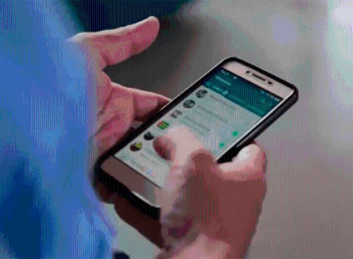 Fue despedido por WhatsApp y juez ordenó indemnizar a trabajador tras reconocer relación laboral