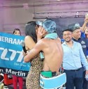 Golpe al corazón: El campeón salteño le pidió casamiento a su novia arriba del ring