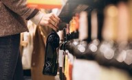Veda electoral 2025: a qué hora se puede volver a comprar alcohol