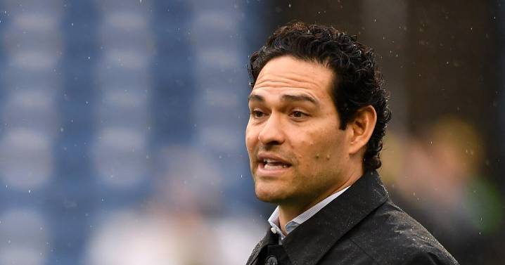 Former USC quarterback and Fox Sports analyst Mark Sanchez stabbed, hospitalized