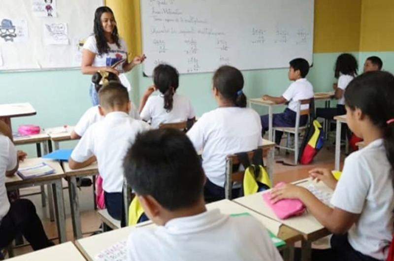 Nombran comisión para evaluar el impacto de las tareas escolares