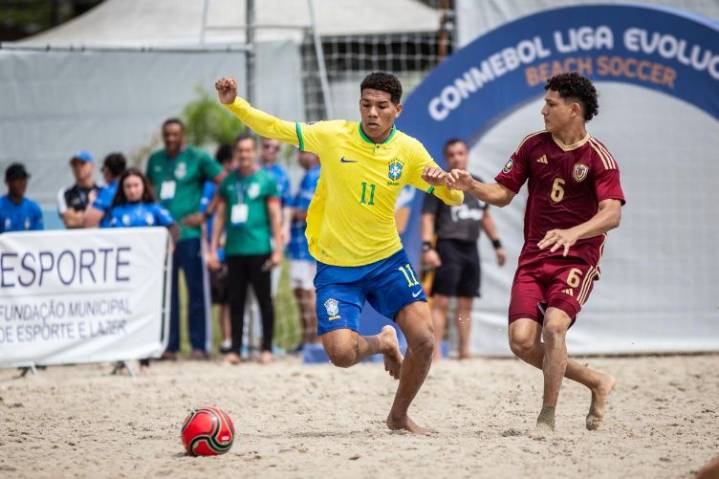 Equipo sub 20 de Venezuela superó a Brasil en la Liga Evolución de Fútbol Playa