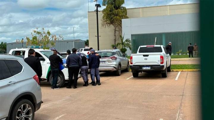 Caso Cecilia Strzyzowski: en plena selección del jurado, se llevaron detenido a un abogado de Emerenciano Sena