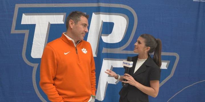 Clemson women's basketball coach Shawn Poppie talks 1-on-1 with Palmetto Sports' Caroline Soro